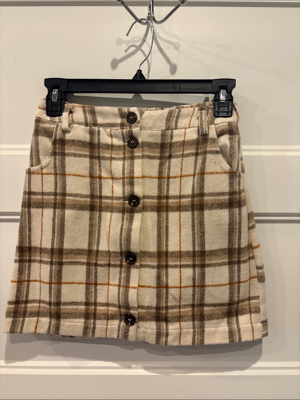 Hayden Girls Cream Plaid Button-Front Mini Skirt